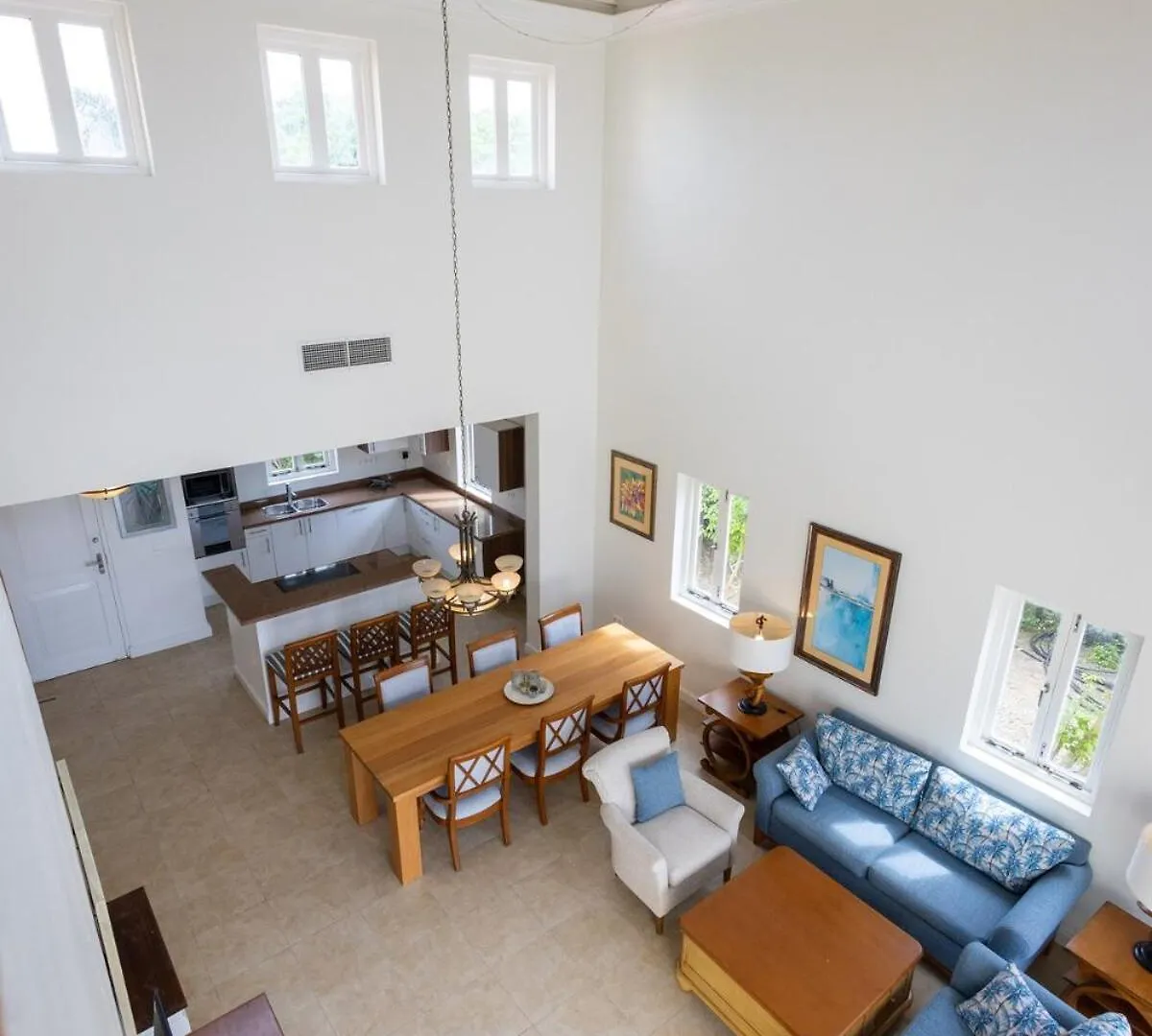 Villa Brisa - An Oceanfront Gem! Westpunt